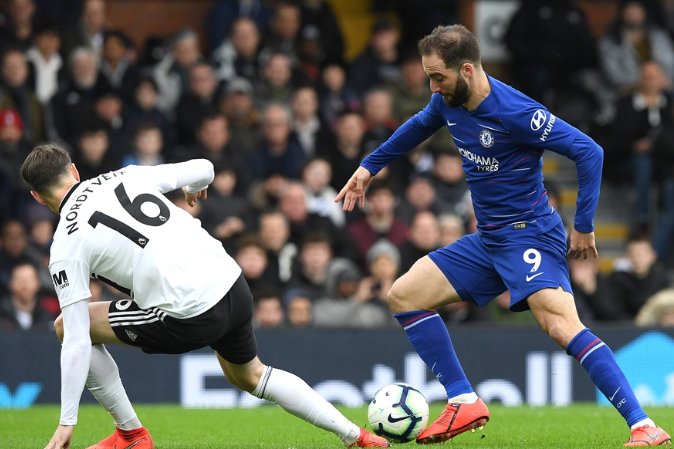 看完曼联vs埃弗顿中b费的触球集锦，拉爵还是把他卖了吧