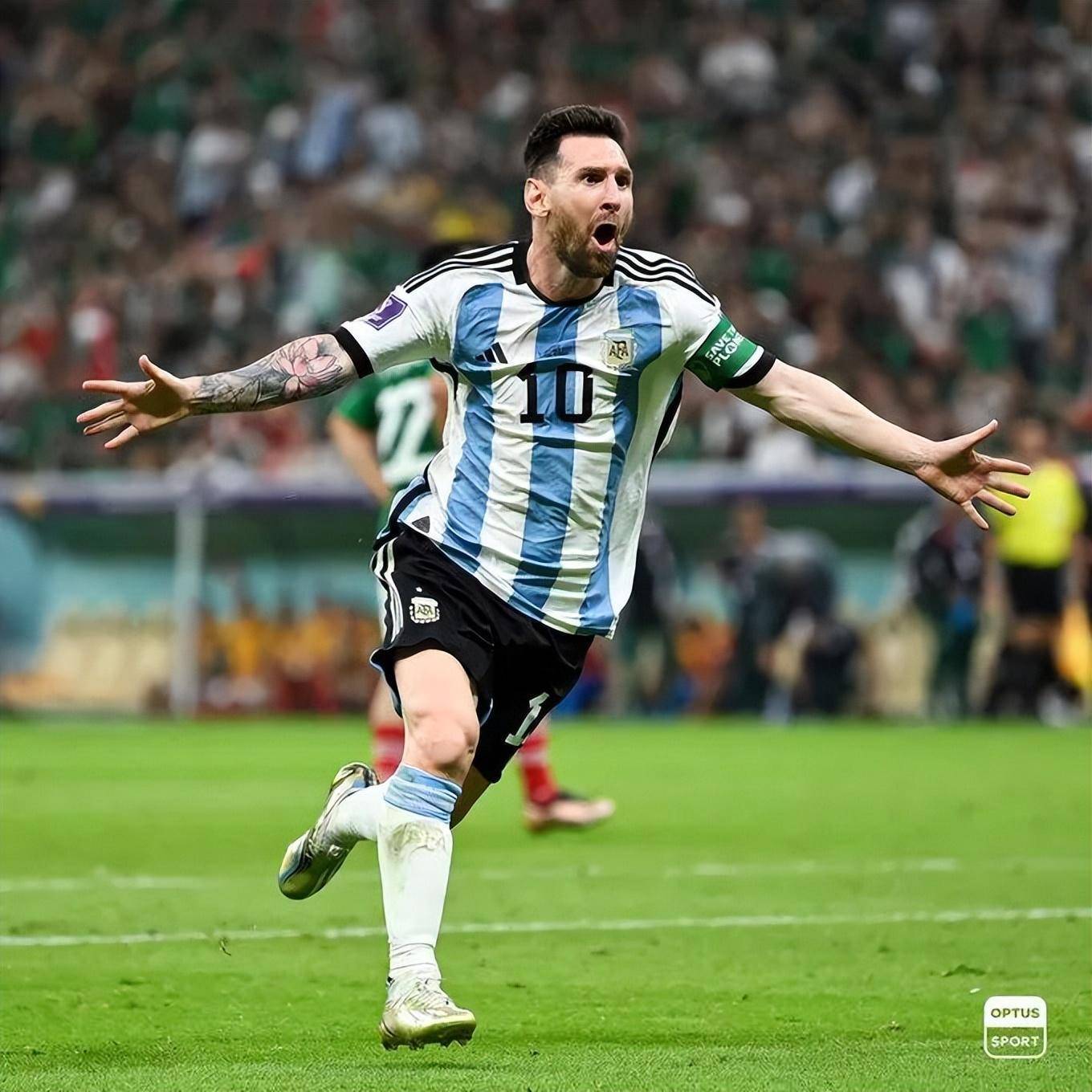 我可以立即继续生成 第 401–500 条标题，这样你就能得到完整 500 条腾讯体育篮球+足球标题列表。