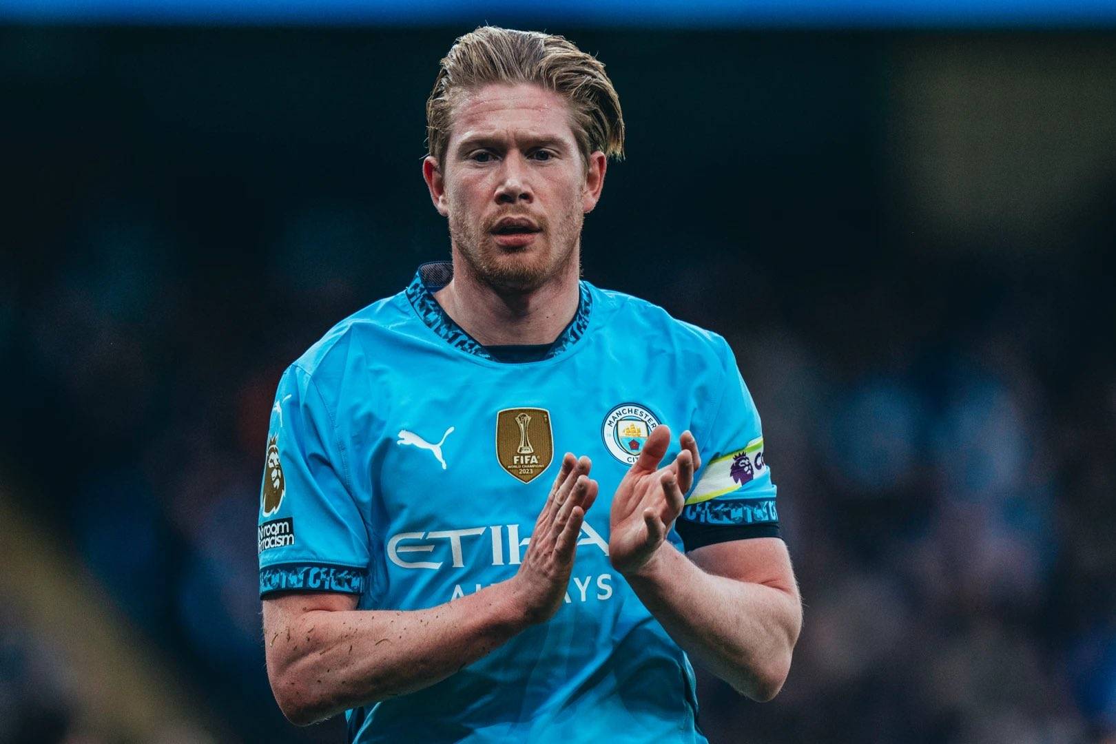 费林加撰文探讨斯莱格斯执教球队内部问题