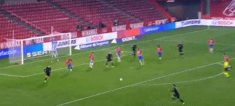 曼城瓜帅战术调整成功击败托特纳姆