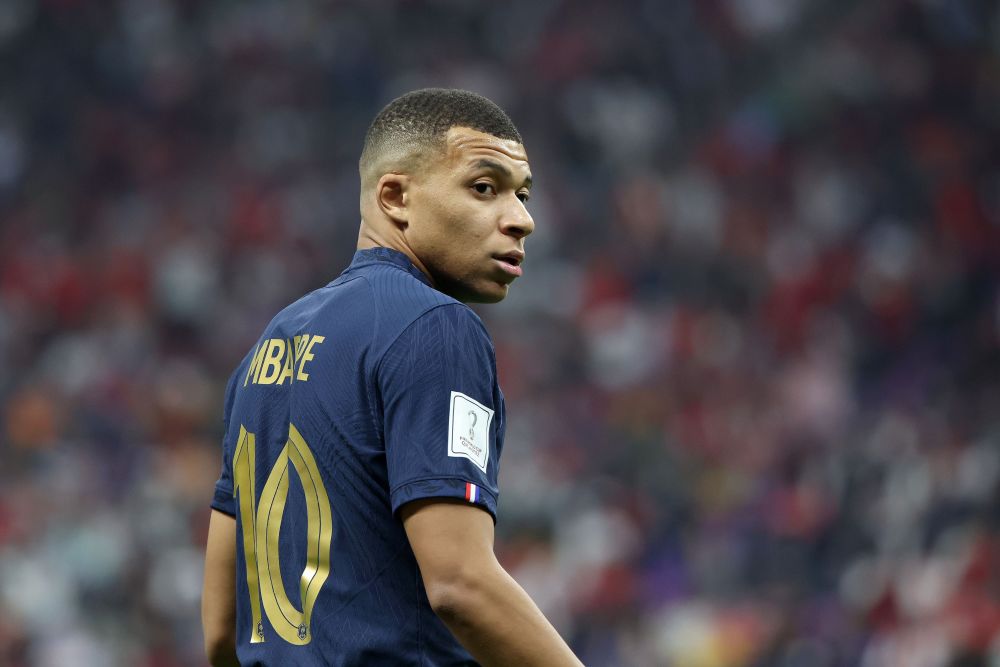 猛龙豪取8连胜，榜眼秀英格拉姆狂砍37分7篮板终迎爆发