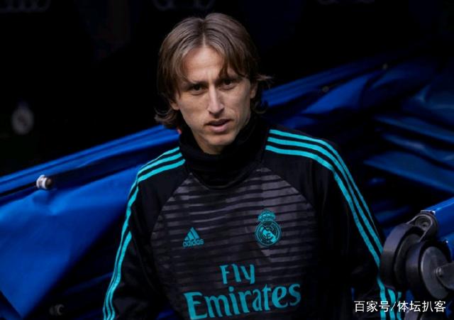 篮球湖人球员训练结束后状态恢复良好